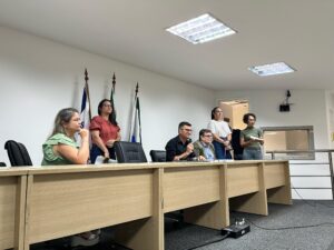 Rurdiney realiza audiência pública para debater alimentação nas escolas da Serra