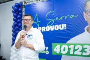 Com aumento de 86,5% nos votos, Professor Rurdiney é reeleito vereador da Serra